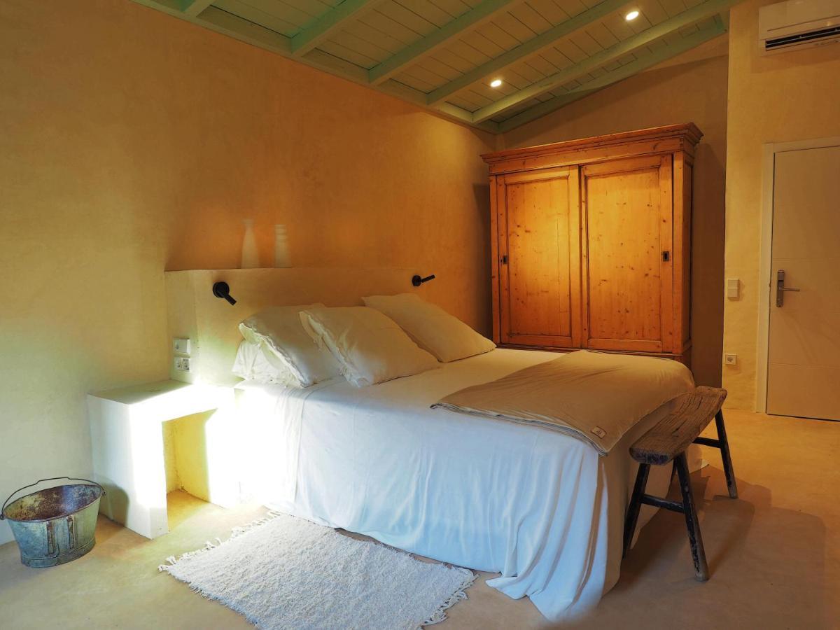 Mas Rauric Hotel Llagostera Exterior photo
